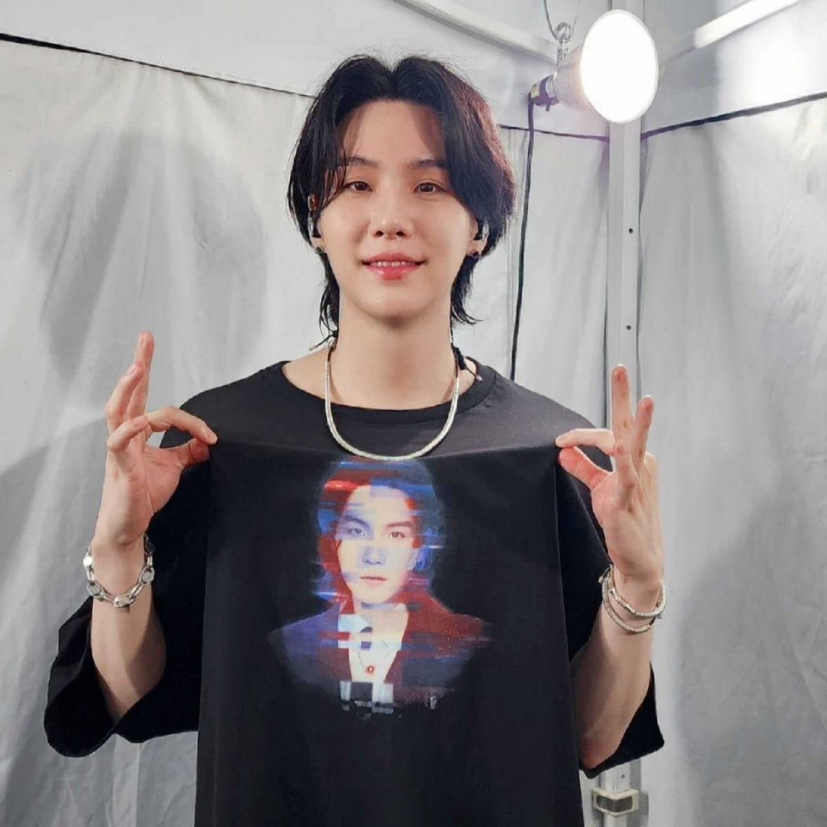 防弾少年団(BTS) - SUGA ユンギ ファイナル 限定 Tシャツ D-DAY  Mサイズ SUGA TOUR]OVERSIZED T-SHIRT (white)(2023年8月末以降発送
